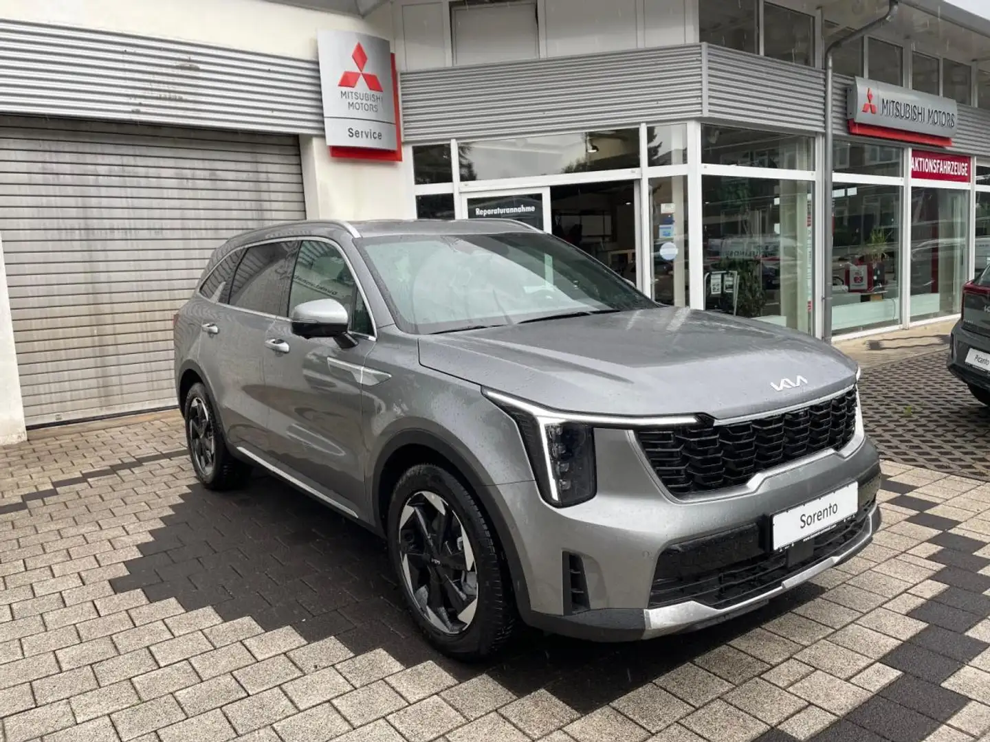Kia Sorento 1.6T PHEV AWD PLAT NAP PR Grau - 2