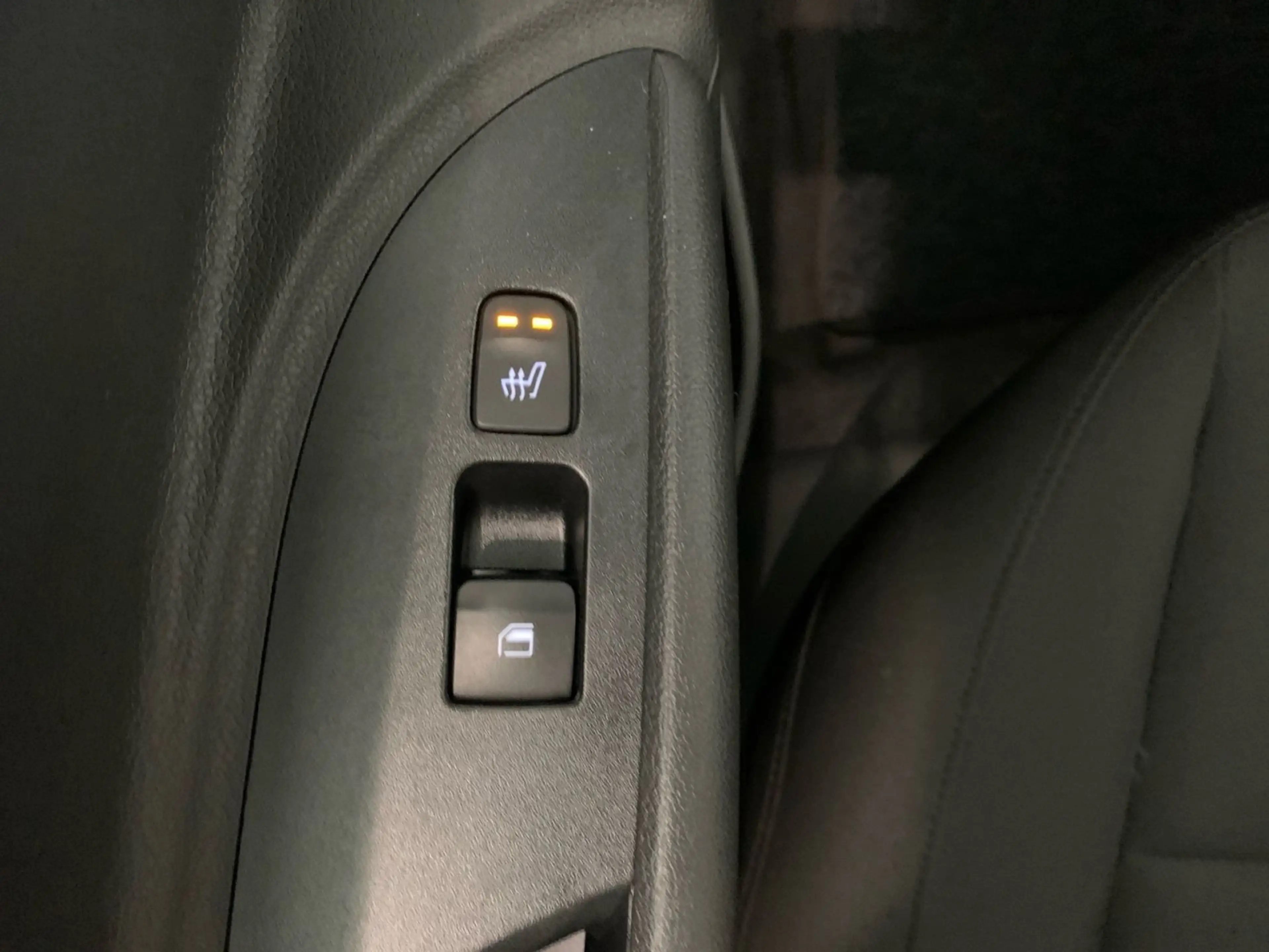 Hyundai BAYON 1.0 T-GDI 7-DCT Trend Navi LED Komfort — photo 11