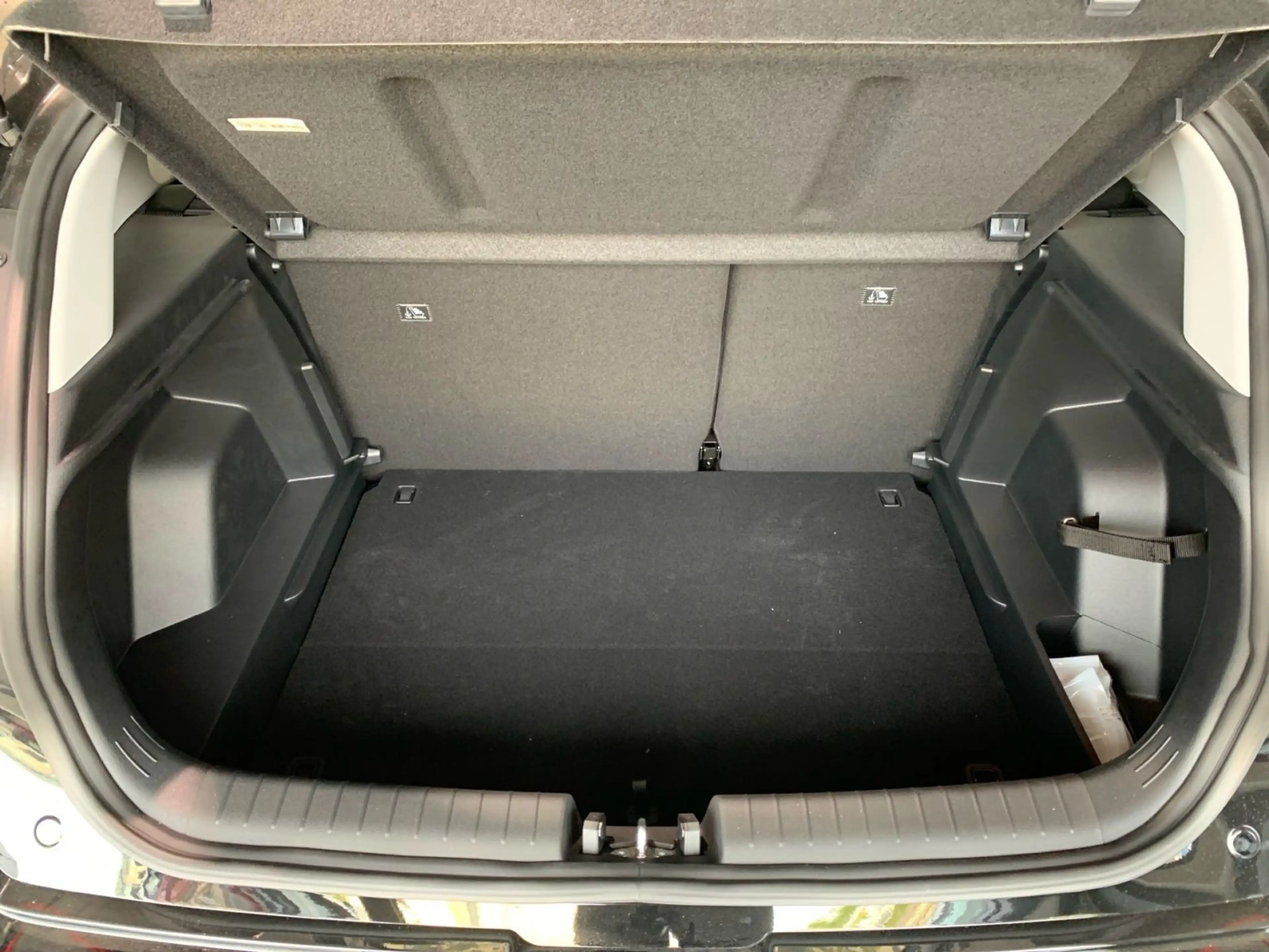 Hyundai BAYON 1.0 T-GDI 7-DCT Trend Navi LED Komfort — photo 12