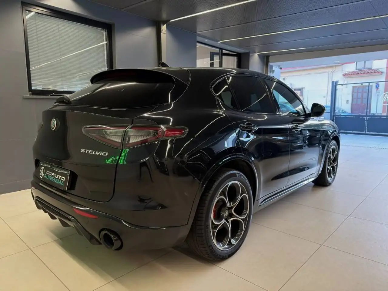 Alfa Romeo Stelvio 2024