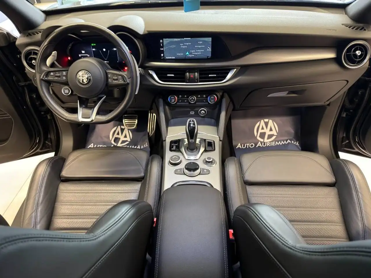 Alfa Romeo Stelvio 2024 — фото 11