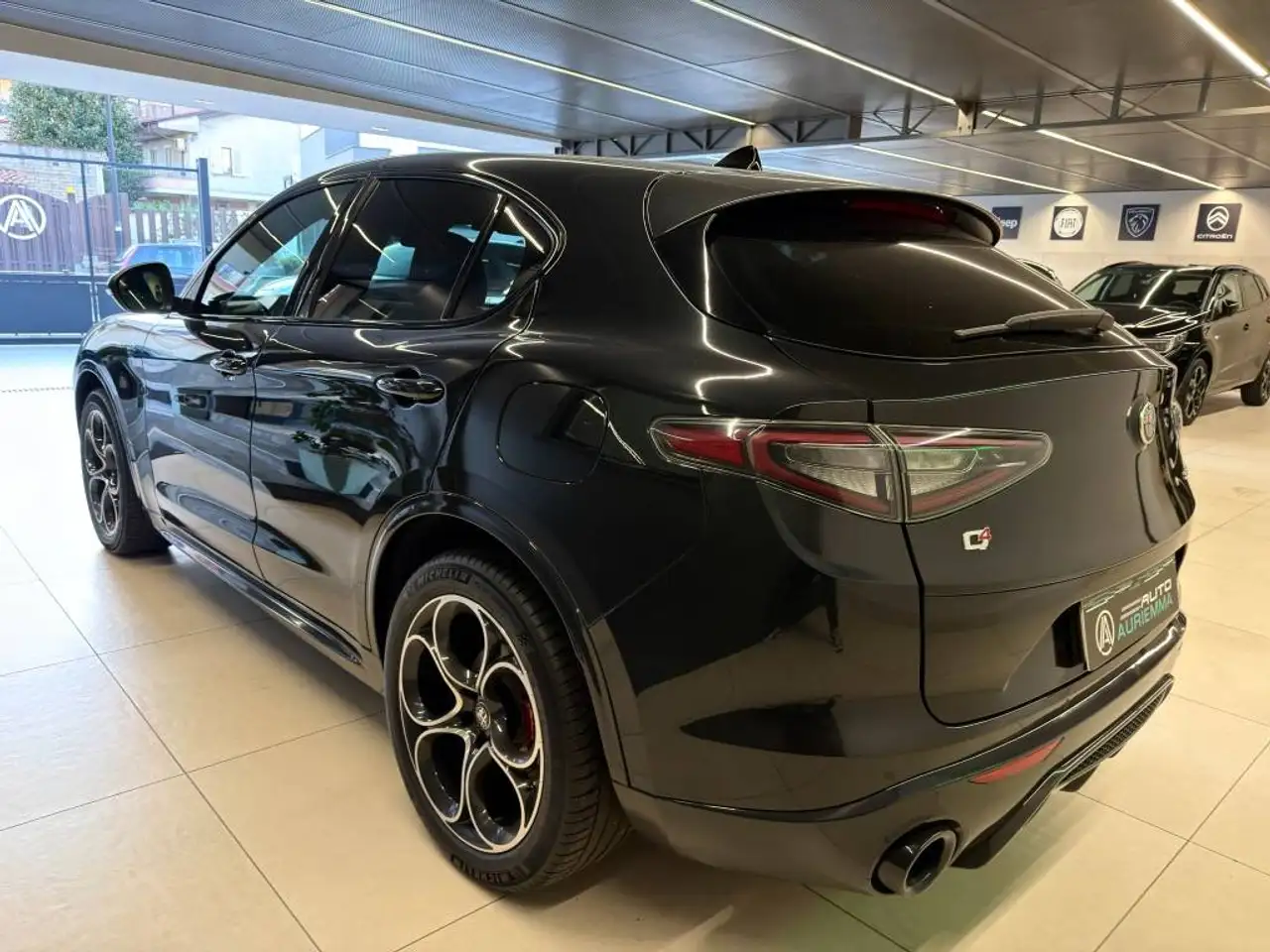 Alfa Romeo Stelvio 2024 — фото 6