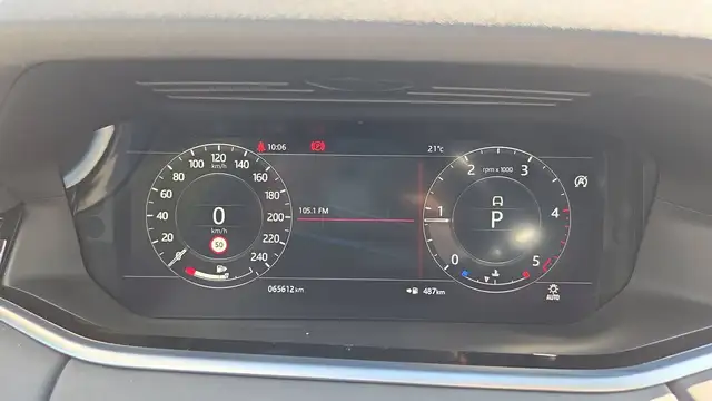 Land Rover Range Rover Evoque view 12