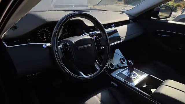 Land Rover Range Rover Evoque view 8