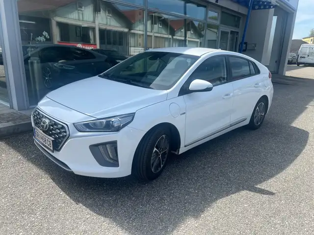 Hyundai IONIQ Trend Hybrid