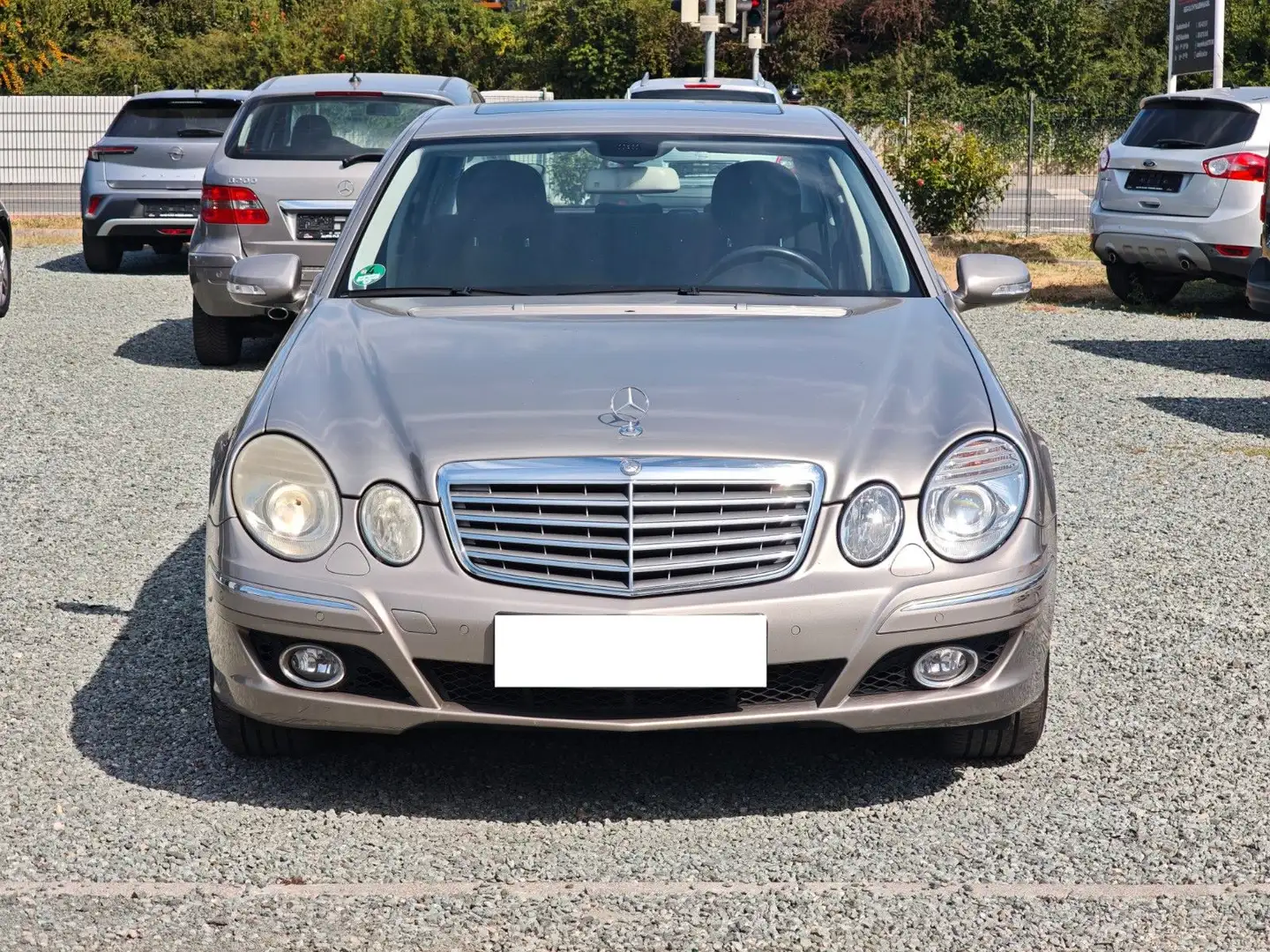 Mercedes-Benz E 280 CDI Lim. (TÜV NEU/XENON/GSD/PDC v+ h/SHZ) Silber - 1