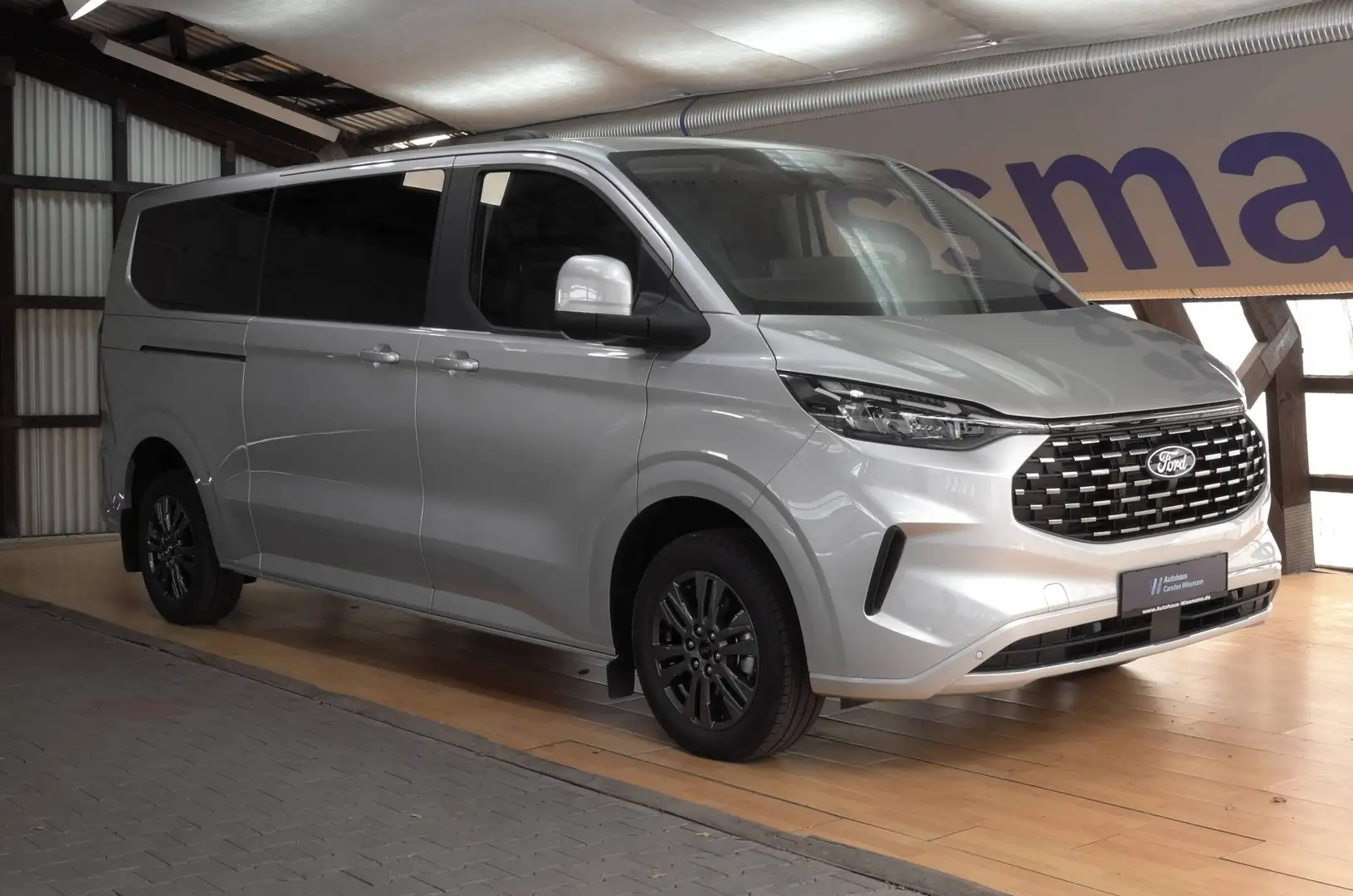 Ford Tourneo Custom Titanium 320 L2 sofort, Vorber. AHK Argento - 1