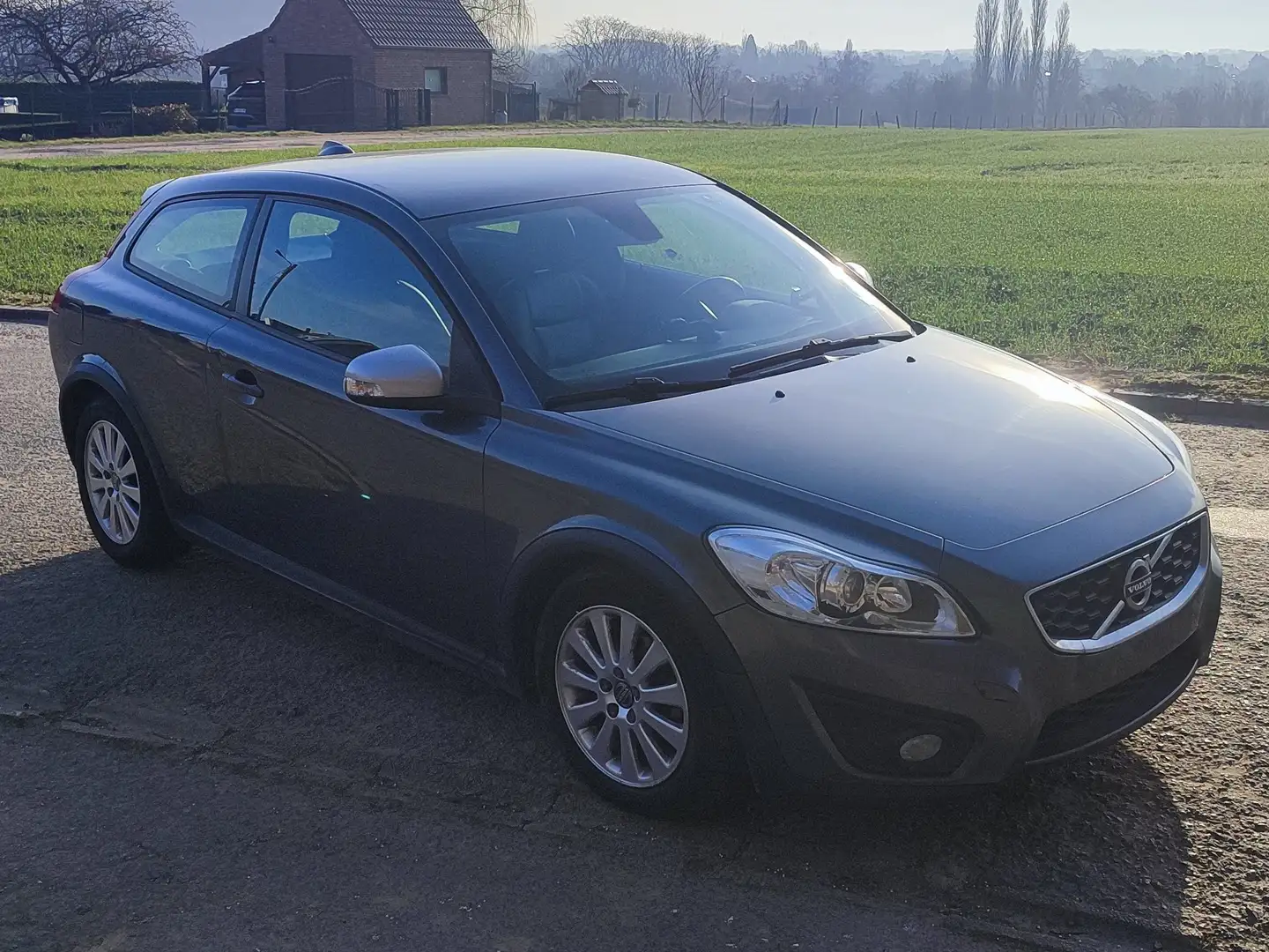 Volvo C30 C30 1.6 D DRIVe Start/Stop R-design Grijs - 1
