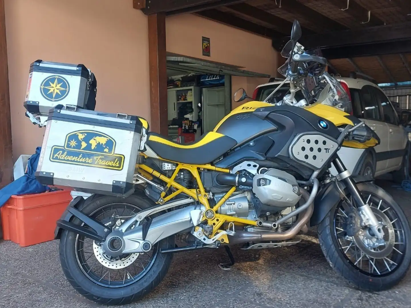 BMW R 1200 GS Adventure Žlutá - 1