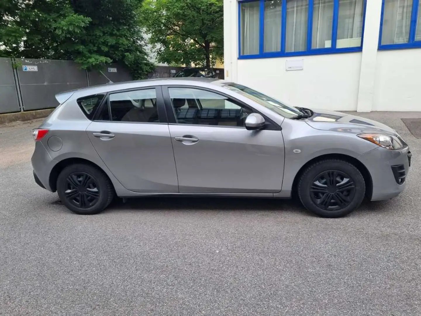 Mazda 3 Mazda 3 Sport 1,6i GT Edition GT Edition Grau - 1