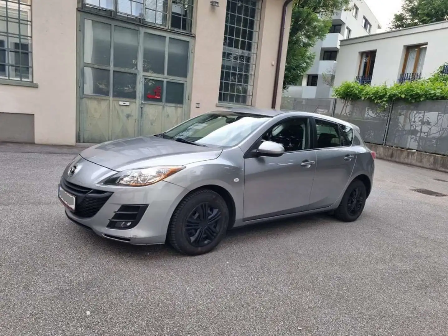 Mazda 3 Mazda 3 Sport 1,6i GT Edition GT Edition Grau - 2