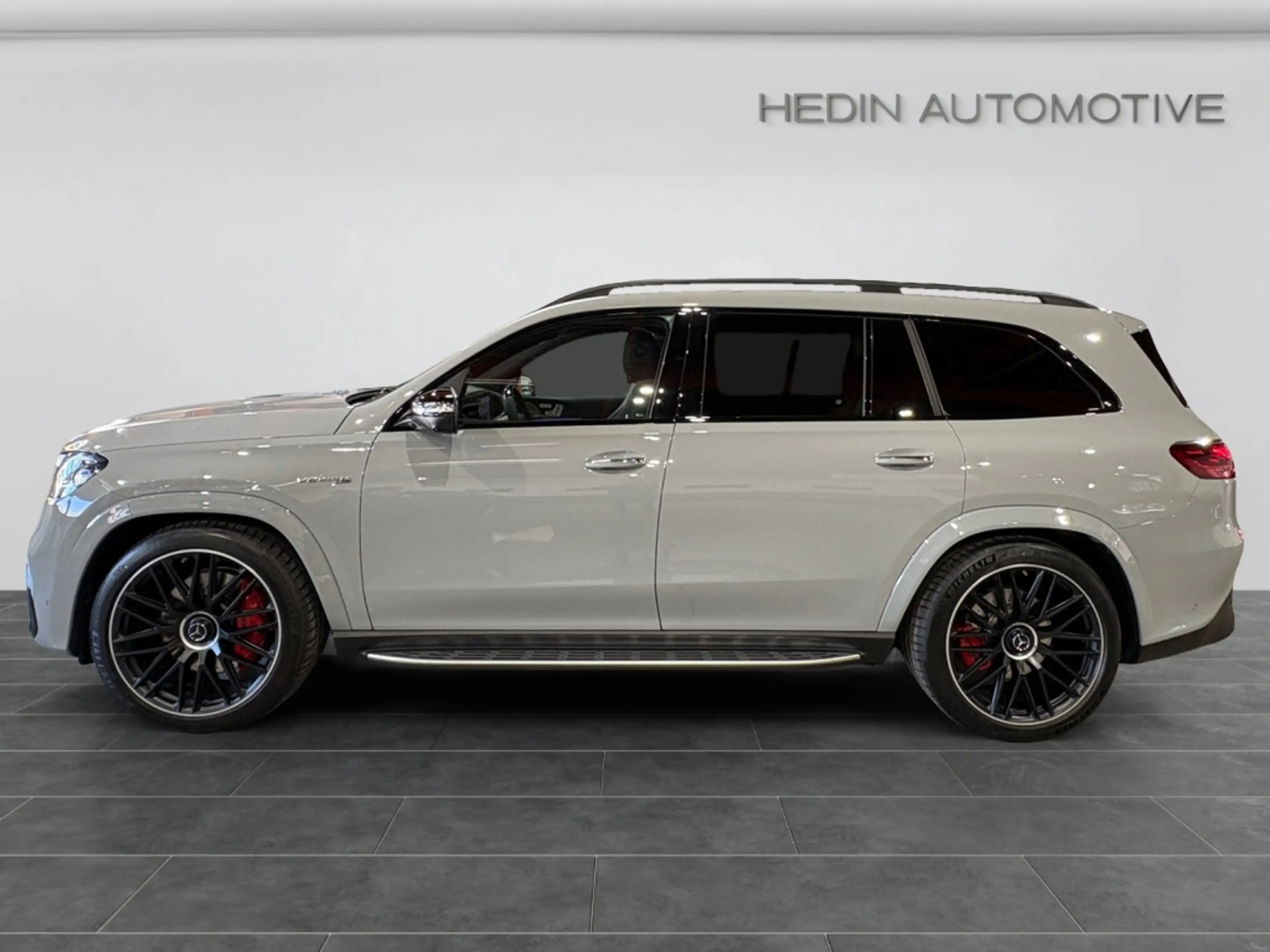Mercedes-Benz GLS 63 AMG 4M+ NIGHT|DISTR|STHZ|PANO|360|7-Sitze — photo 3