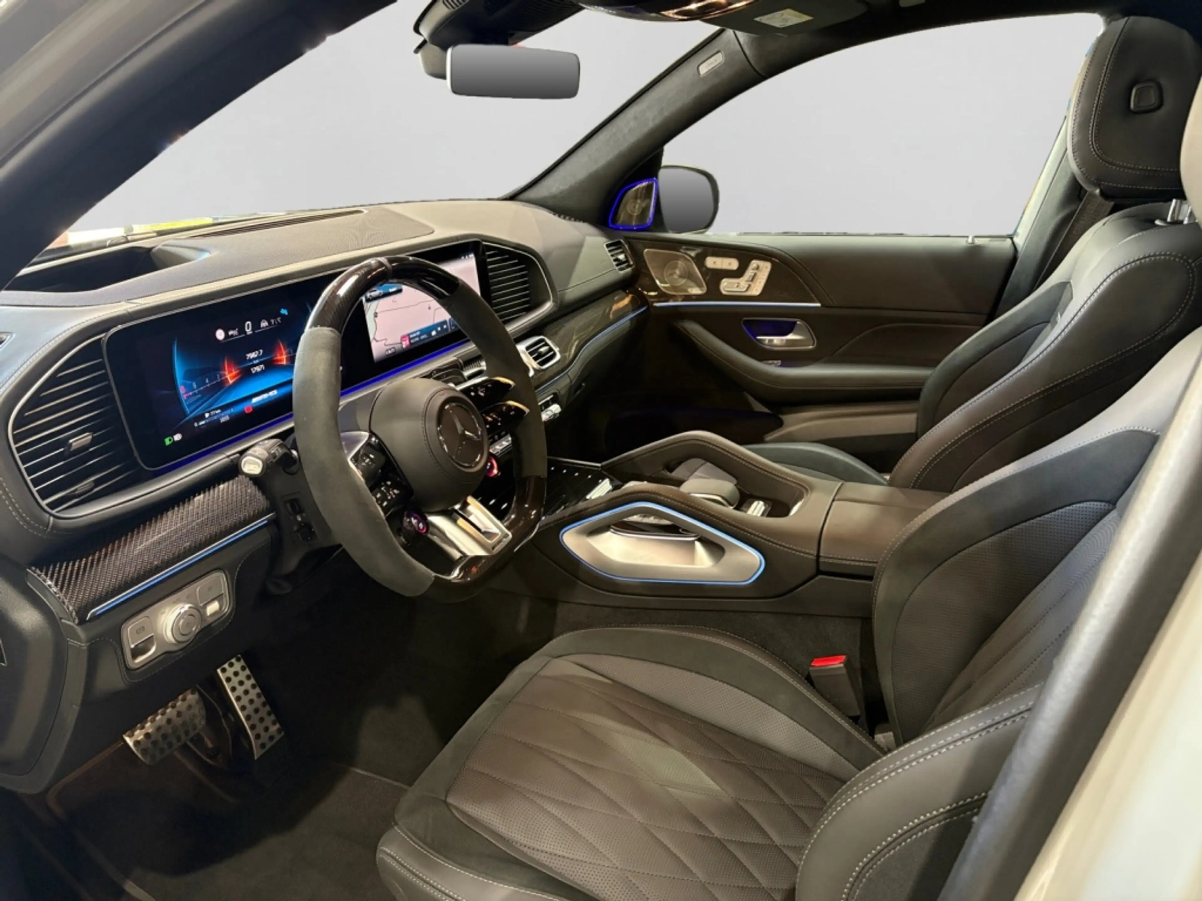 Mercedes-Benz GLS 63 AMG 4M+ NIGHT|DISTR|STHZ|PANO|360|7-Sitze — photo 10