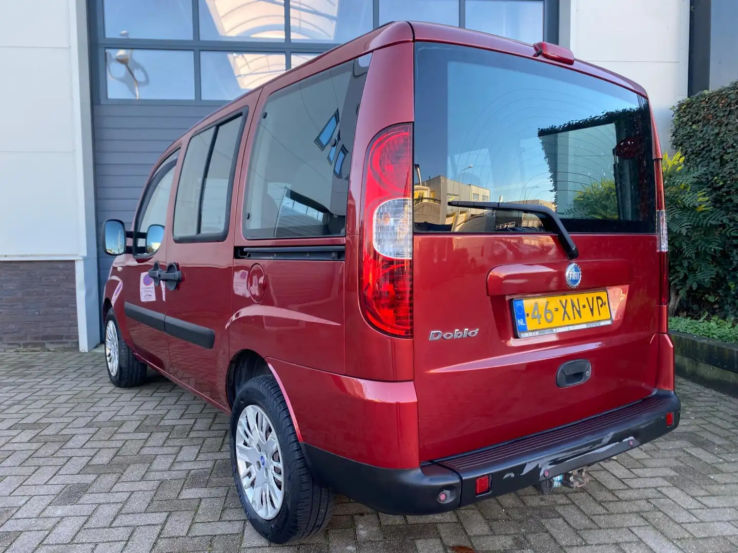 Fiat Doblo 1.4 Dynamic/Airco/Parkeer sensoren/Elek-pakket/2x Rood - 2