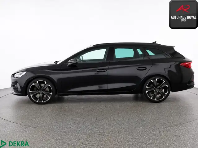Cupra Leon view 2