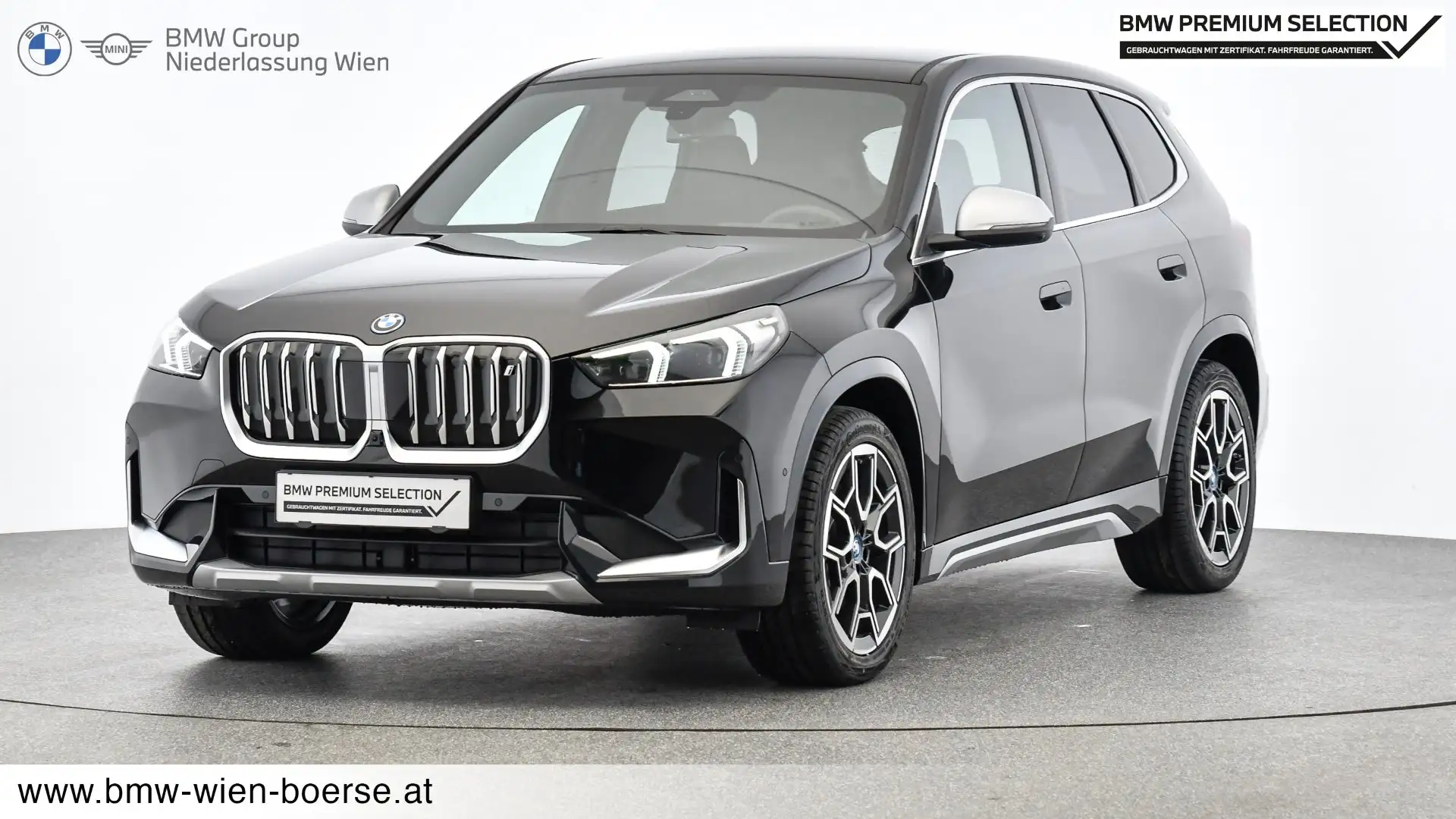 BMW iX1 iX1 xDrive30 Чёрный - 1