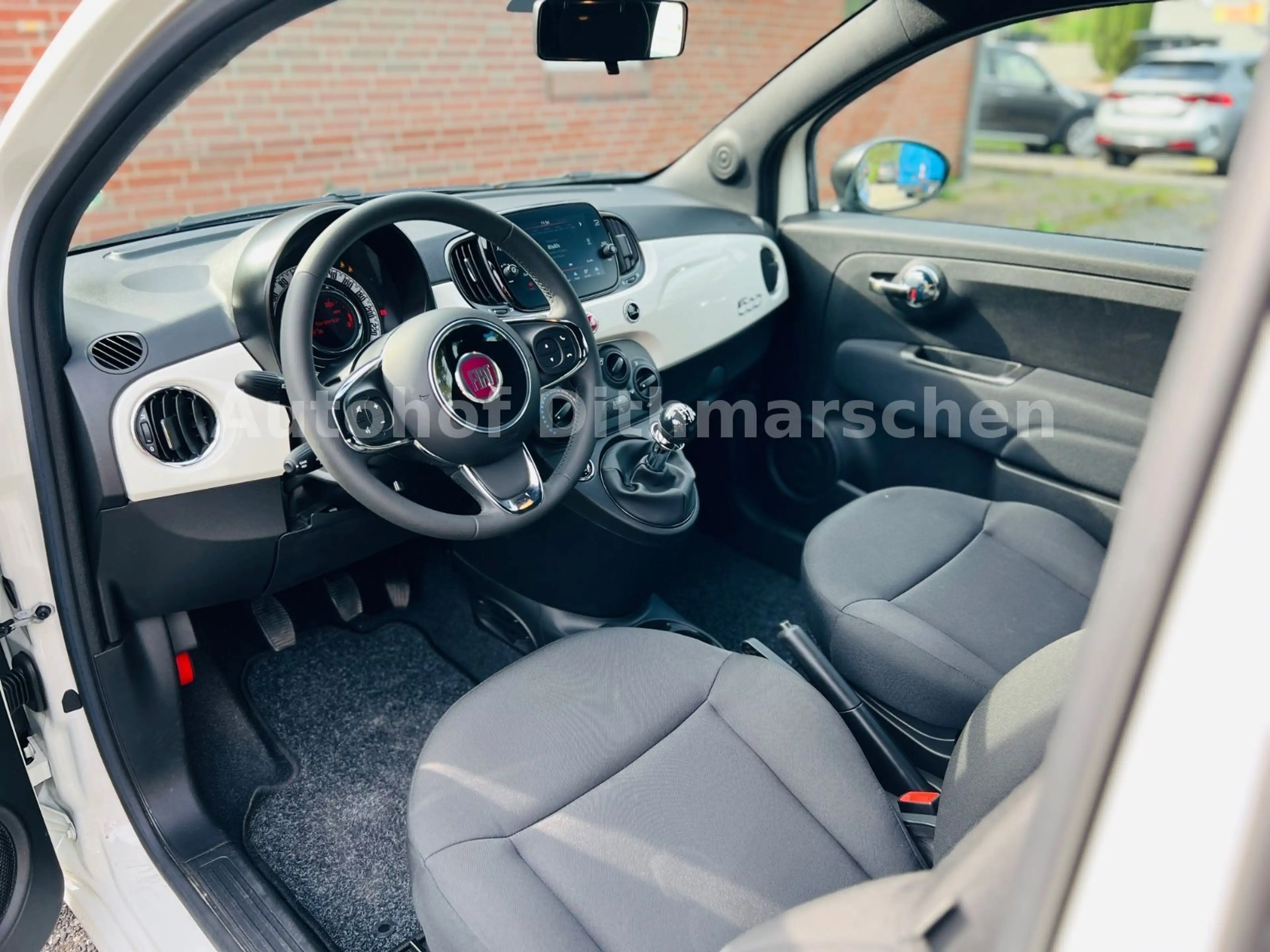 Fiat 500C /Cabrio/M-Hybrid/TÜV NEU/Tempo/PDC/wenig KM — photo 11