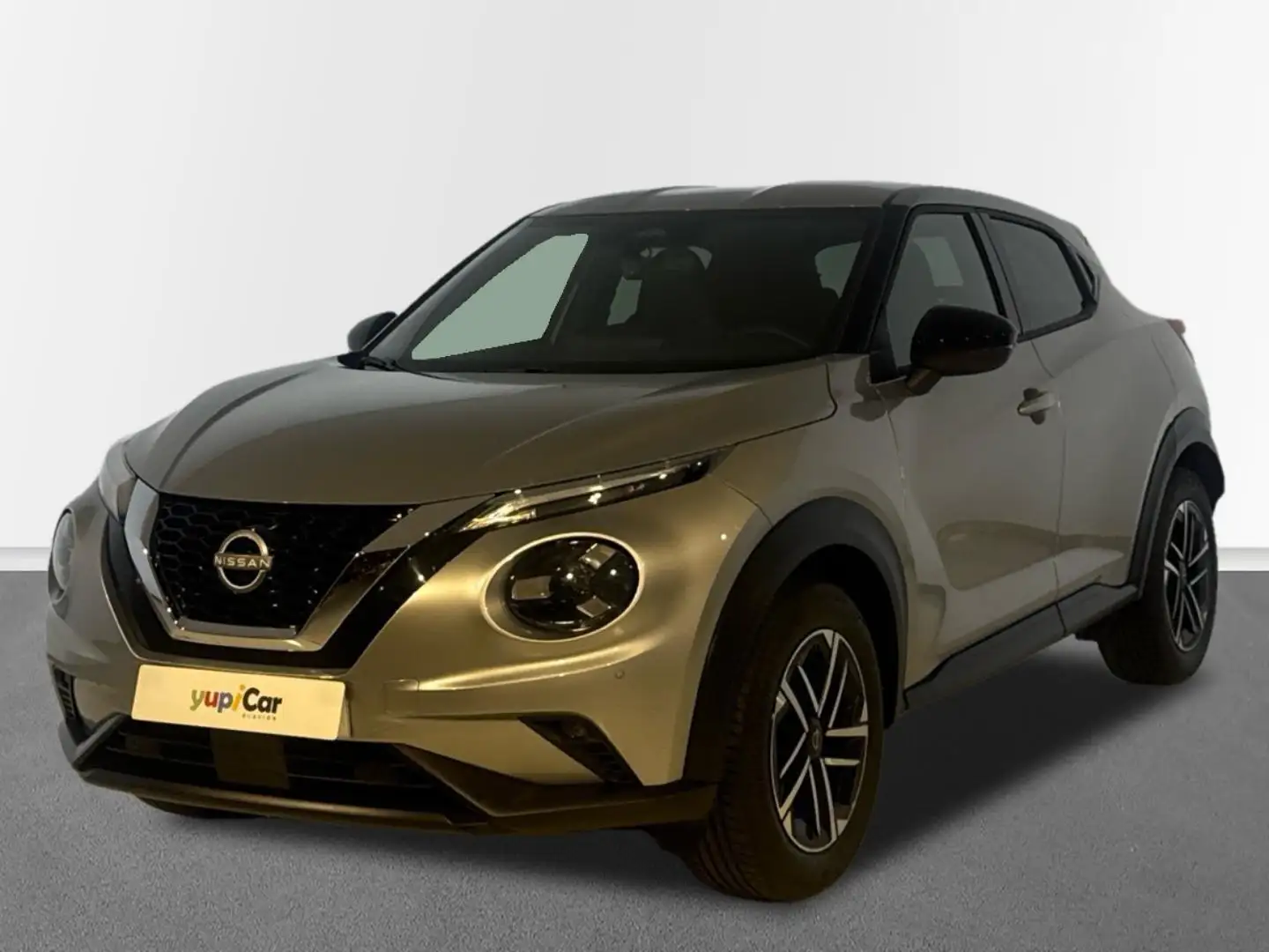 Nissan Juke DIG-T 84 kW (114 CV) 6M/T N-Connecta Stříbrná - 2