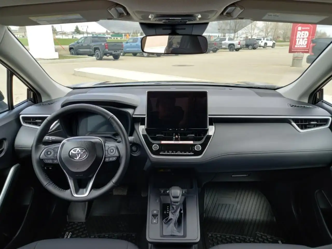 Toyota Corolla Cross снимка Toyota Corolla Cross