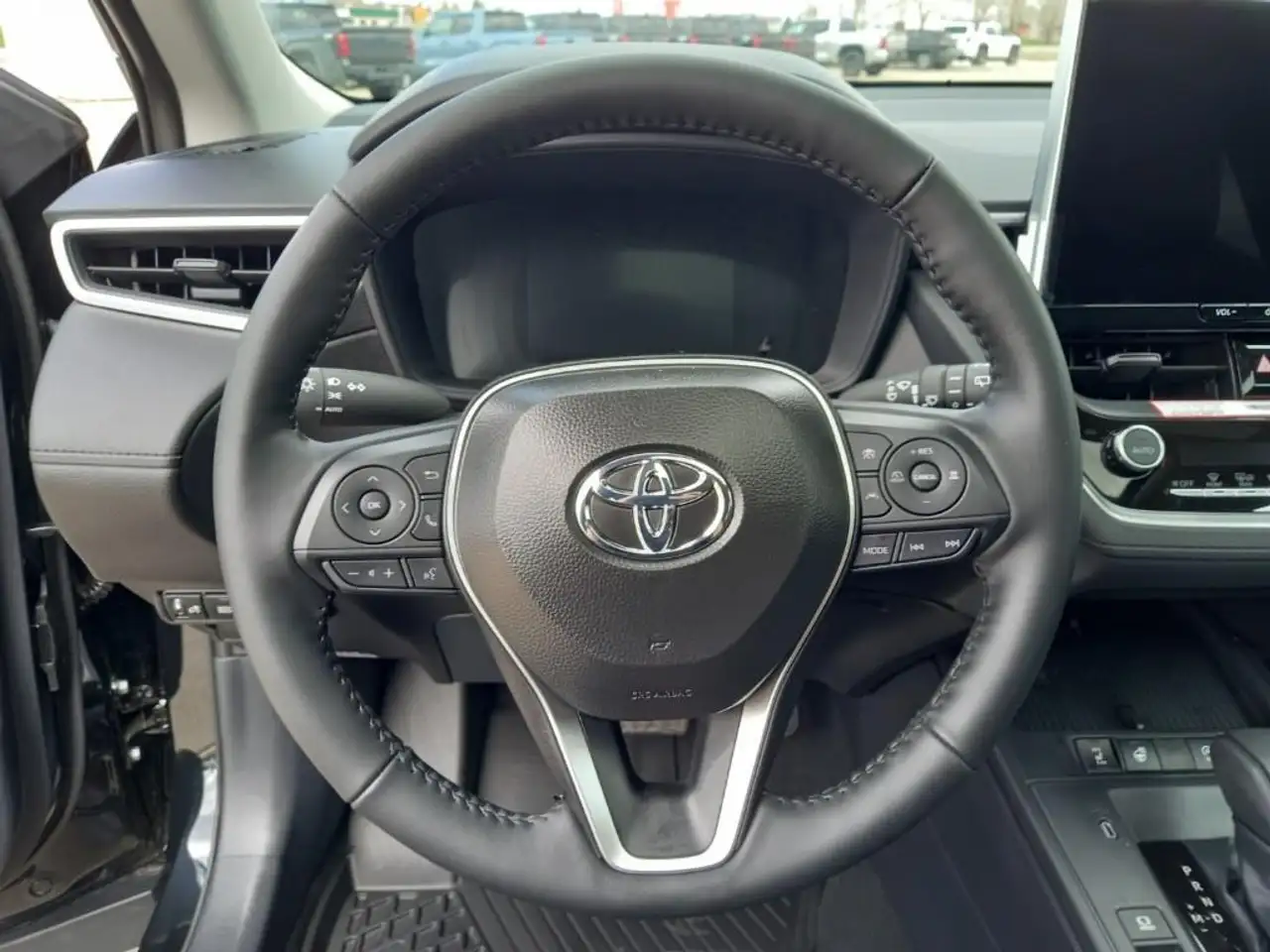 Toyota Corolla Cross снимка Toyota Corolla Cross