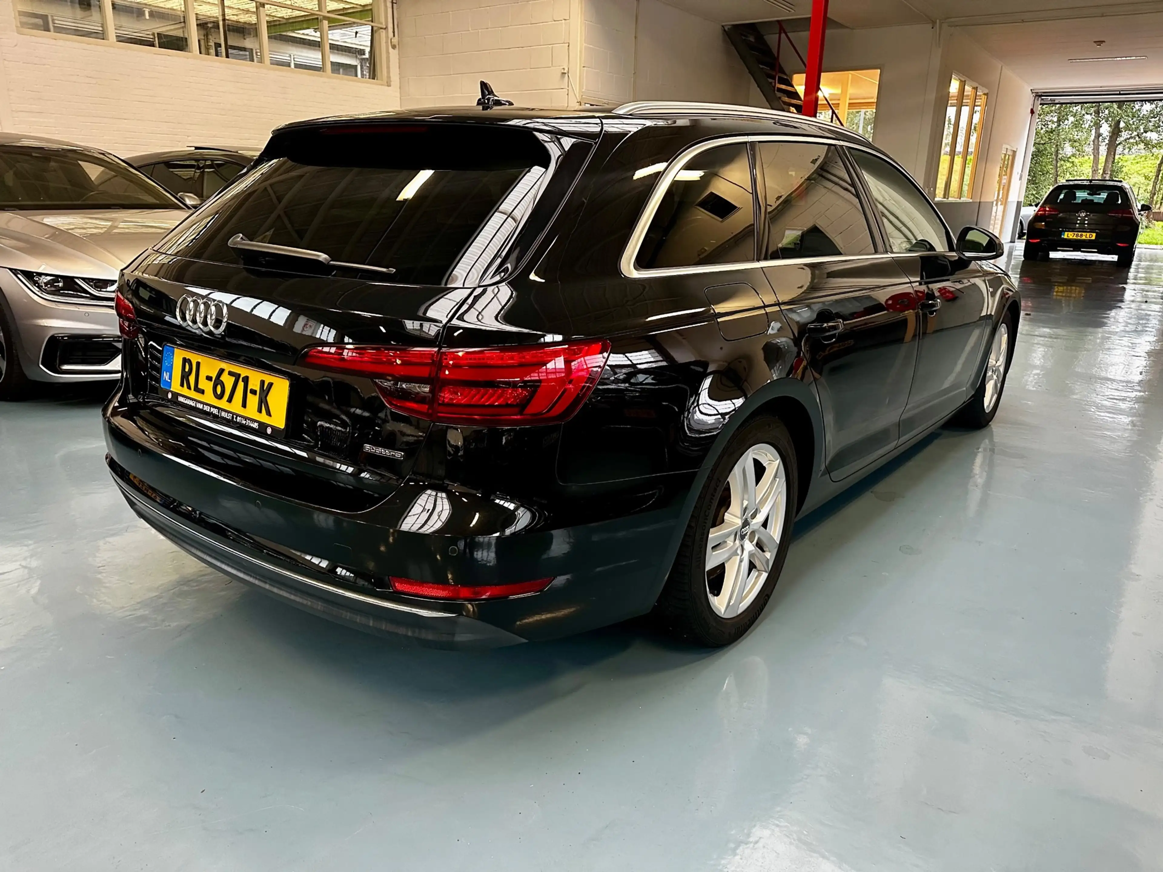 Audi A4 Avant 2.0 TDI quattro Sport Pro Line S Spring Adva — photo 5
