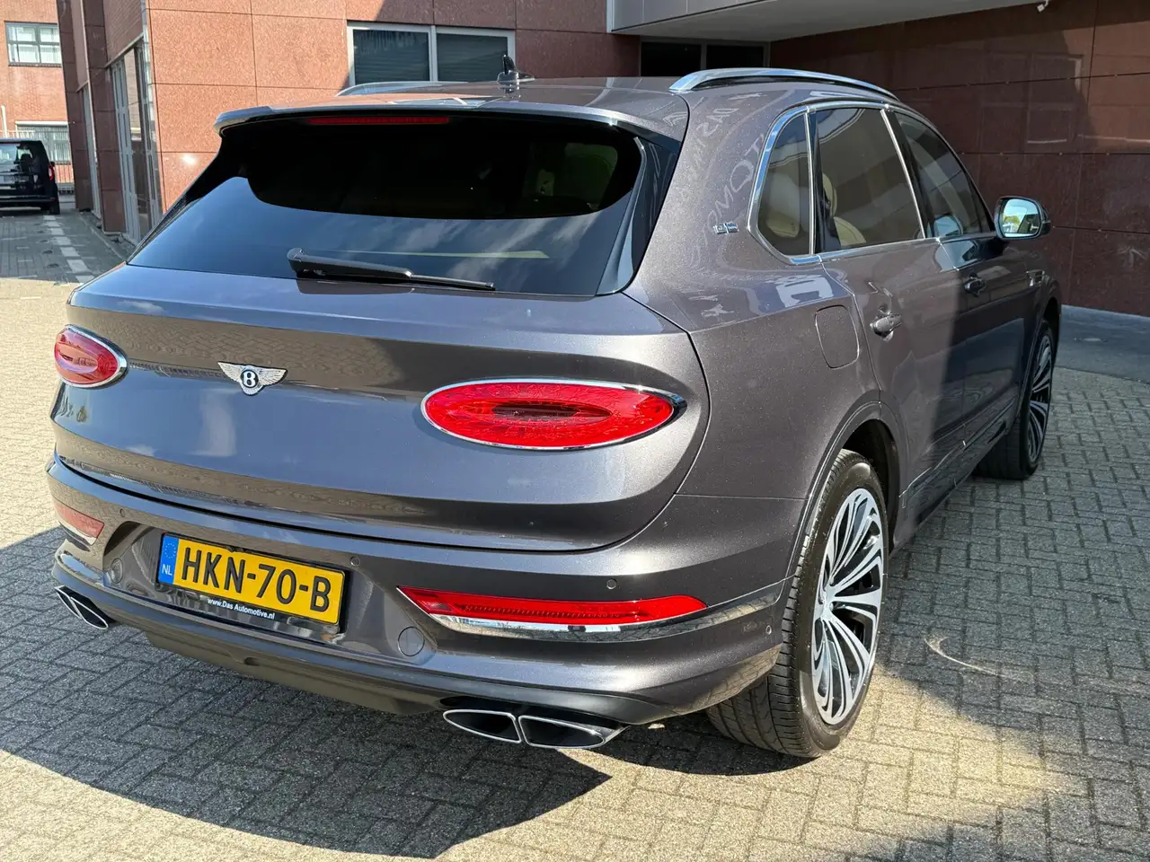 Bentley Bentayga 2021