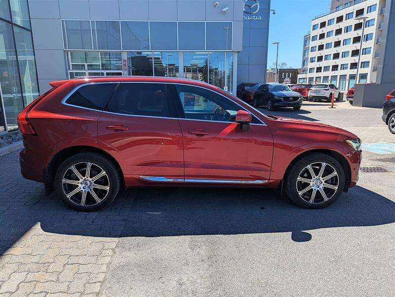 2019 Volvo XC60 T8 Inscription | Air Susp | PHEV | Nappa | AWD alt 2