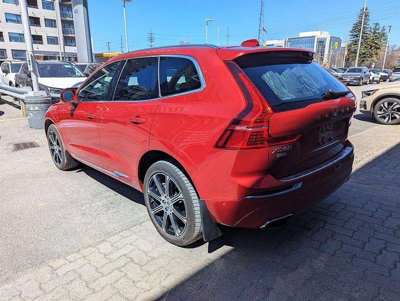 2019 Volvo XC60 T8 Inscription | Air Susp | PHEV | Nappa | AWD alt 4