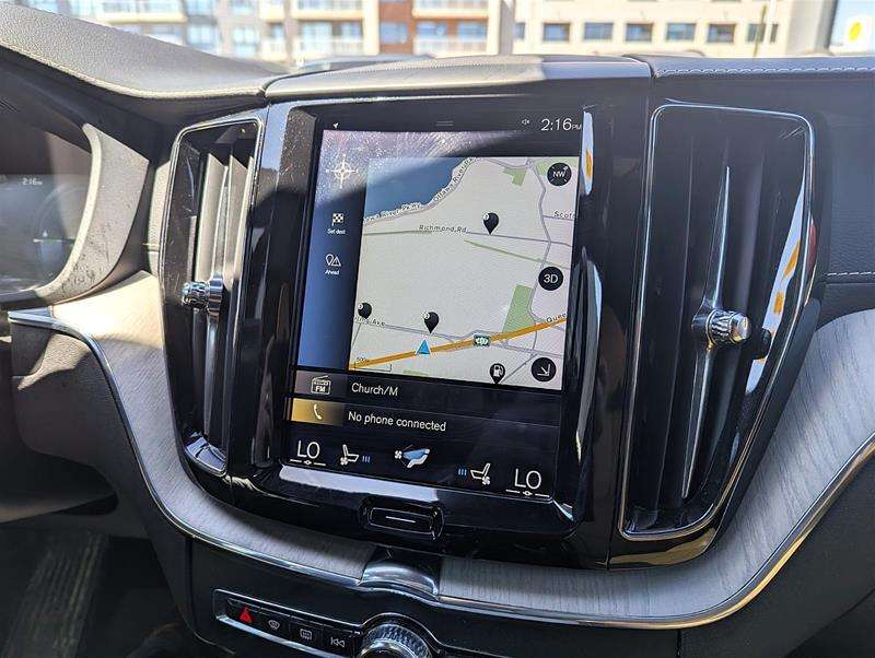 2019 Volvo XC60 T8 Inscription | Air Susp | PHEV | Nappa | AWD thumb 11