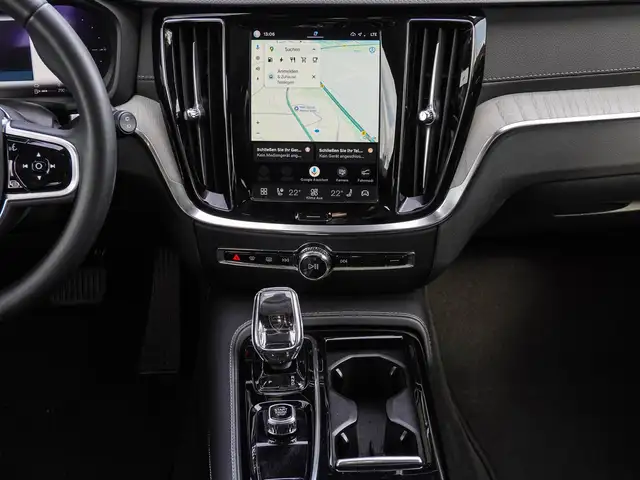 Volvo V60 view 13