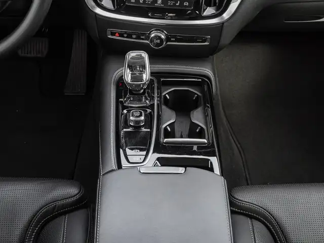 Volvo V60 view 15