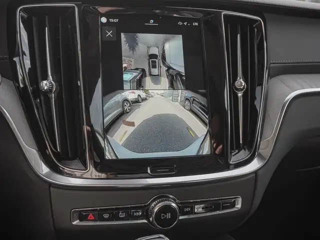 Volvo V60 view 14