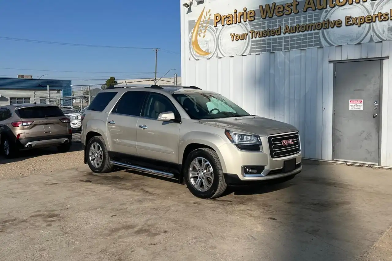 GMC Acadia photo GMC Acadia