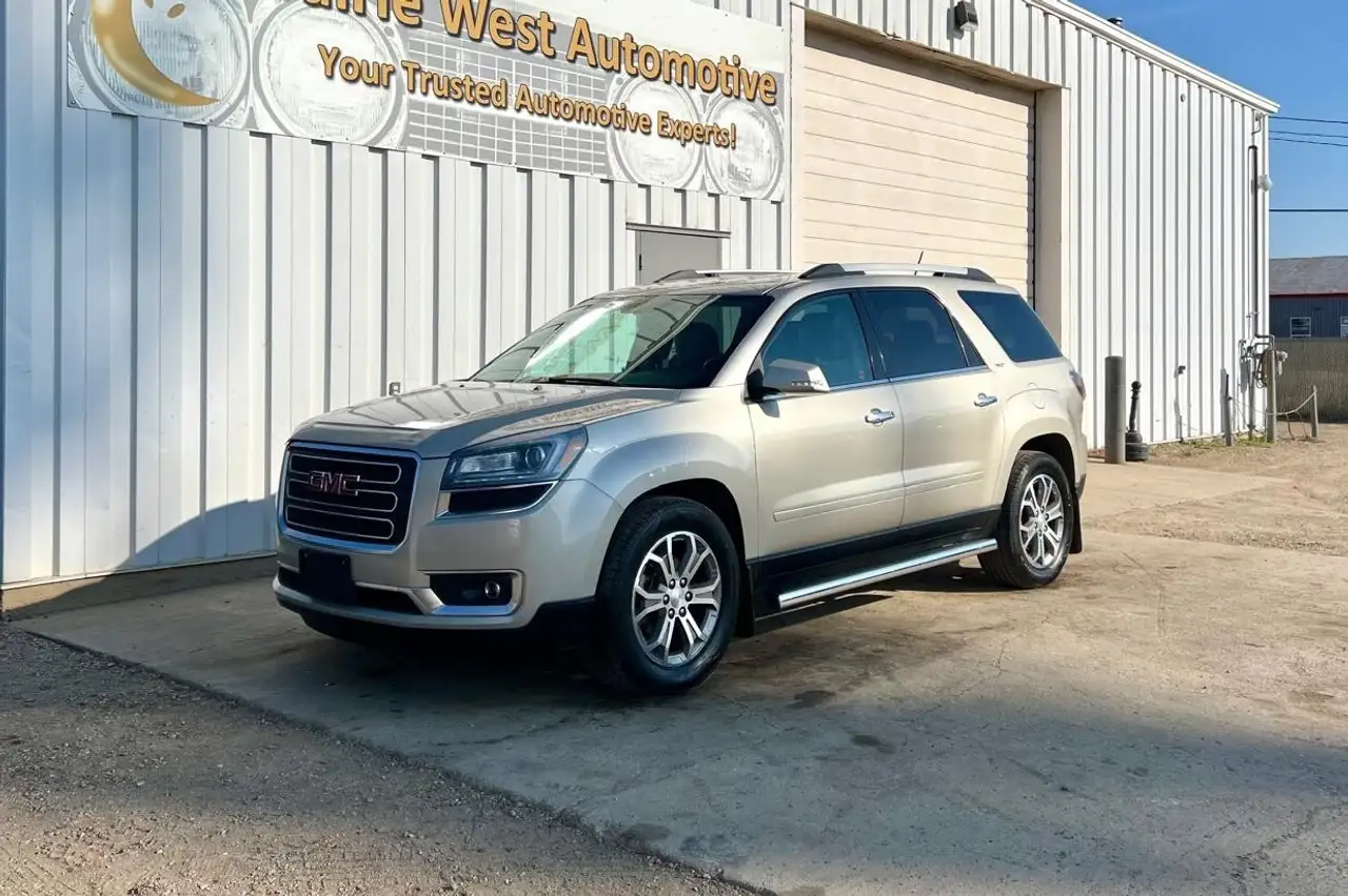 GMC Acadia photo GMC Acadia