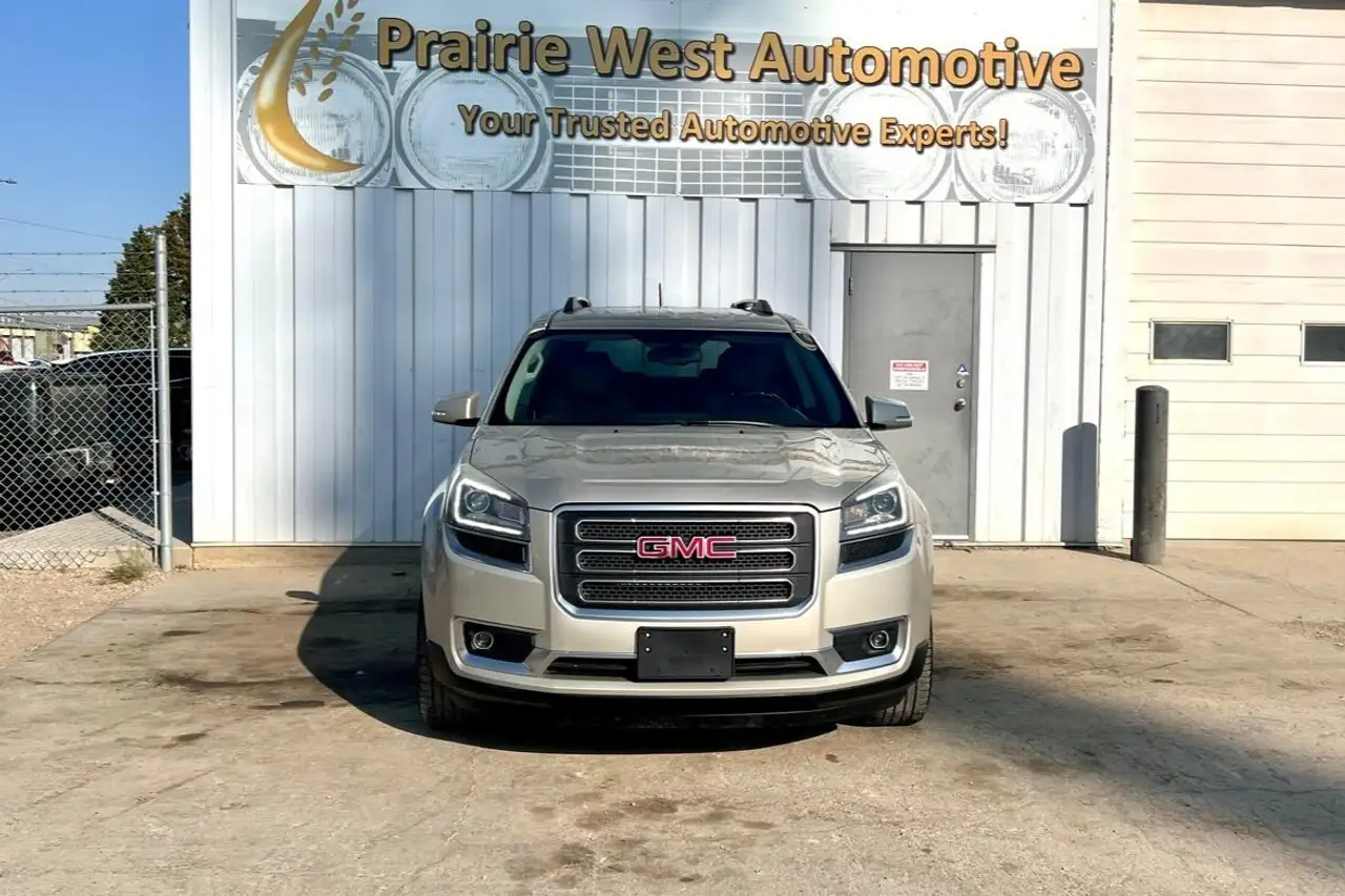 GMC Acadia photo GMC Acadia