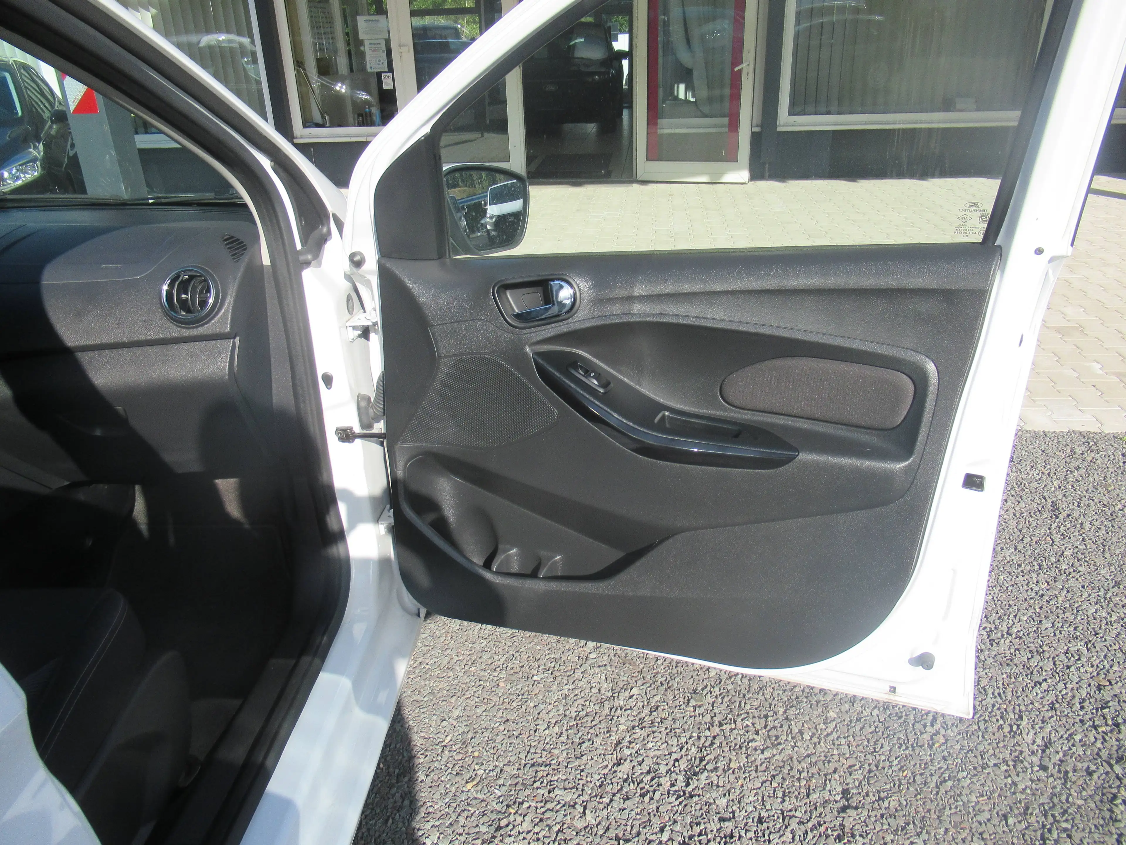 Ford Ka/Ka+ Ka Ka 1.2 Ti-VCT Cool and Sound — photo 9