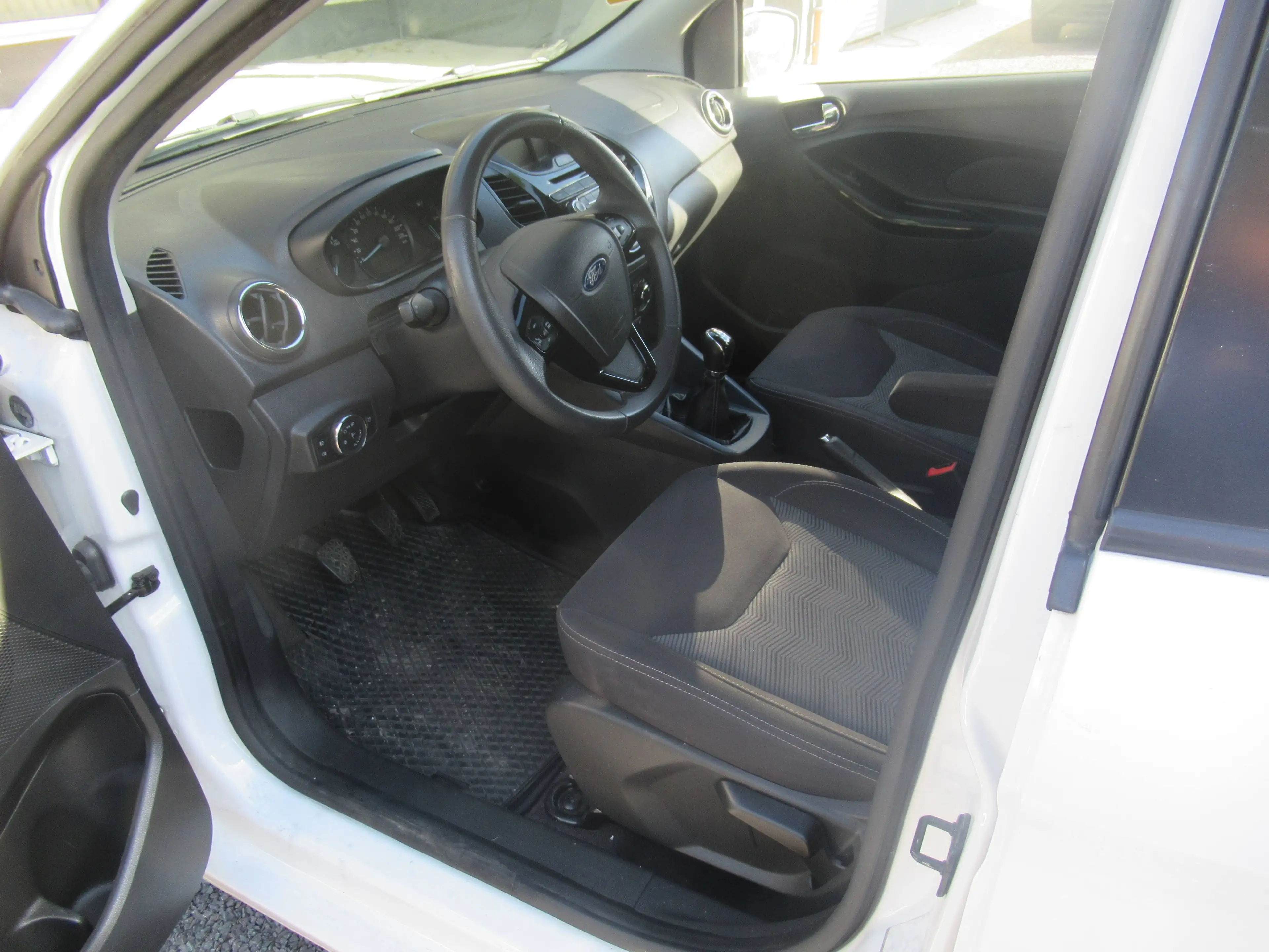 Ford Ka/Ka+ Ka Ka 1.2 Ti-VCT Cool and Sound — photo 7
