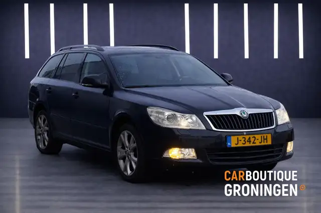 Skoda Octavia Combi 1.8 TSI Ambition | TREKHAAK | PANO | CARPLAY