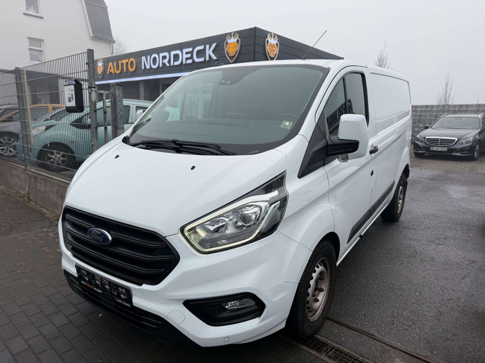 Second hand Ford Transit Custom 