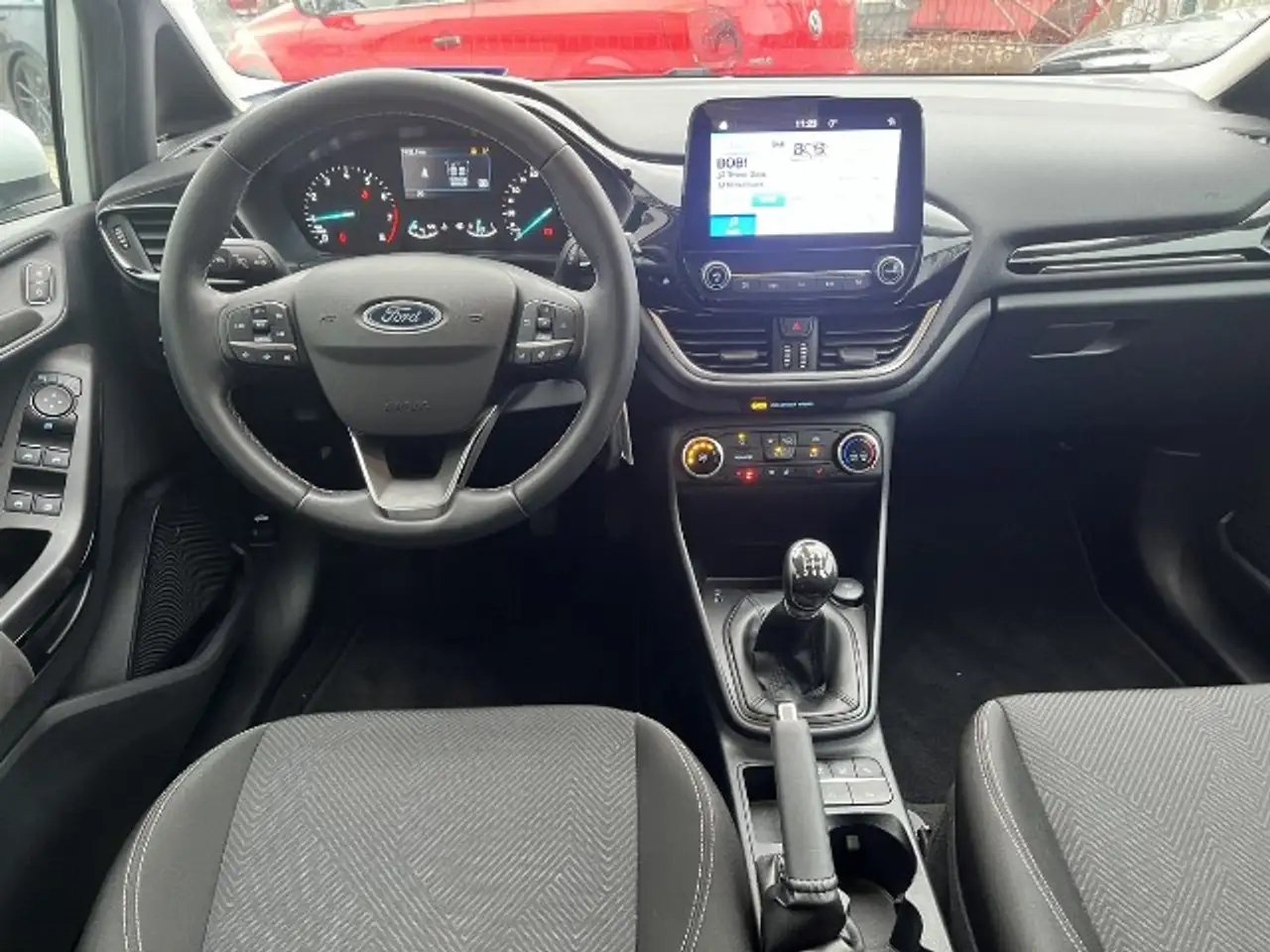Ford Fiesta 1.1 Cool&Connect — photo 6