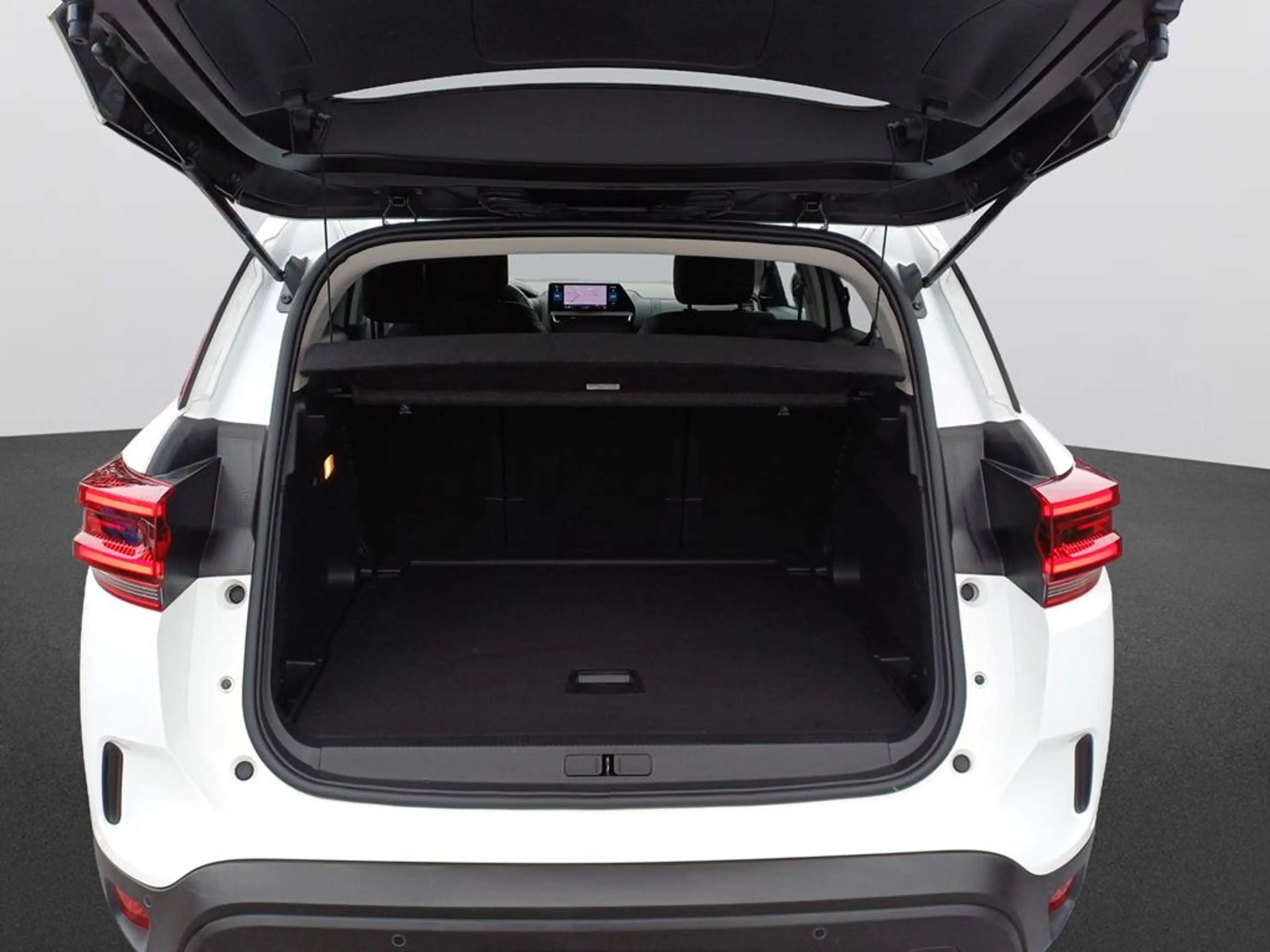 Citroen C5 Aircross PureTech 130 Plus — photo 6