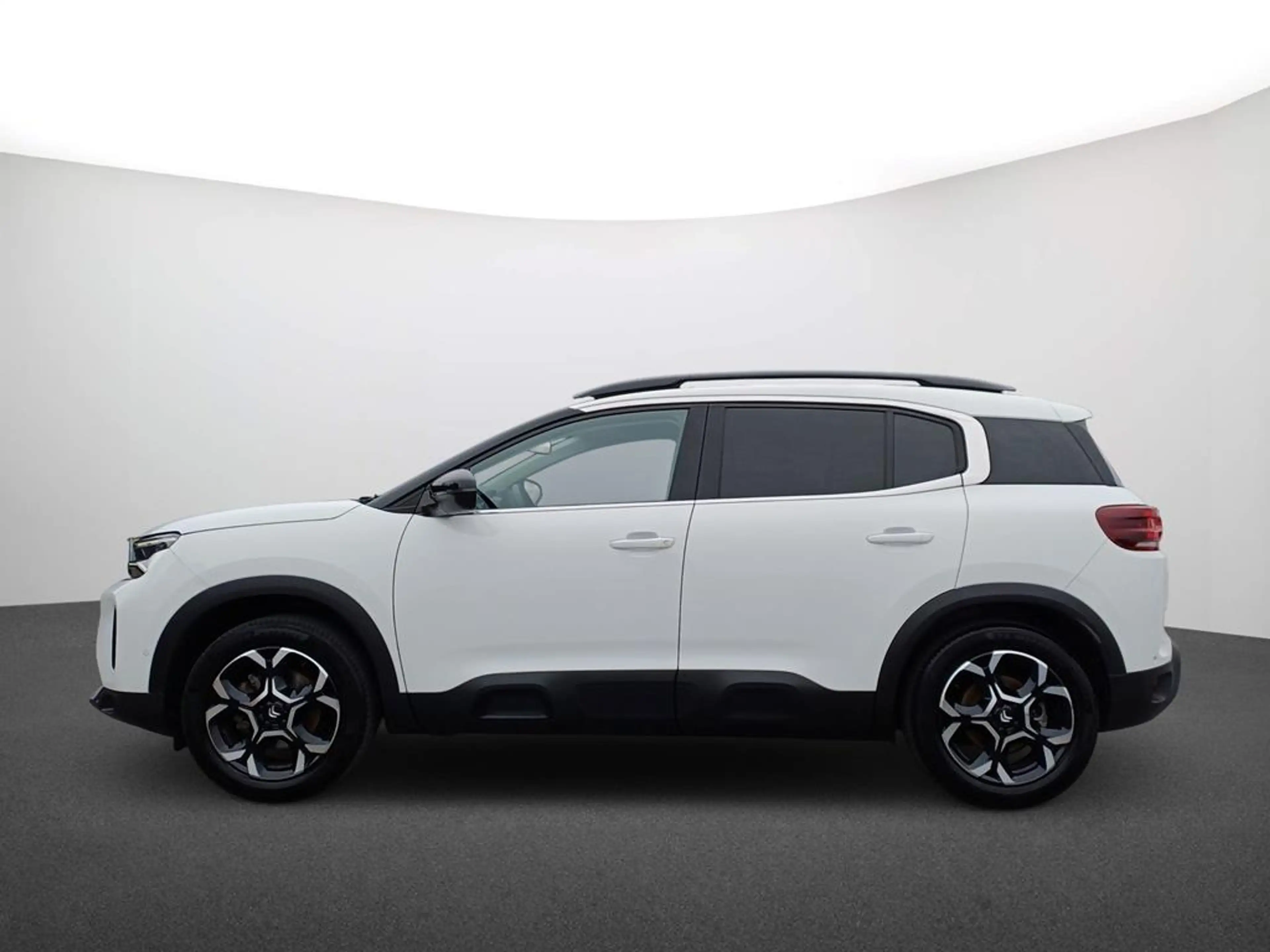 Citroen C5 Aircross PureTech 130 Plus — photo 4