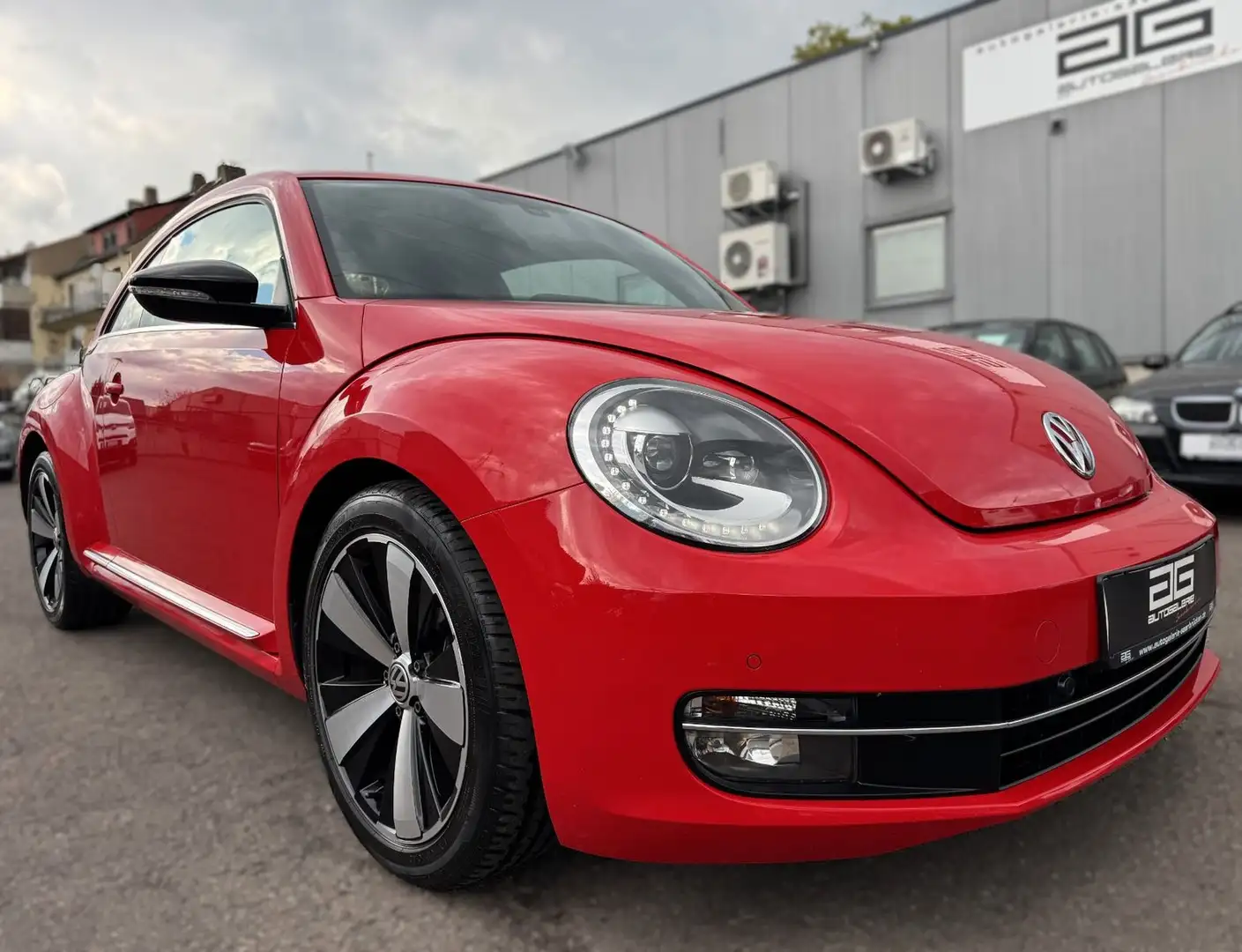 Volkswagen Beetle 2.0 TDI Remix *2.Hand/Bi-Xenon/LED/PDC* Rot - 1