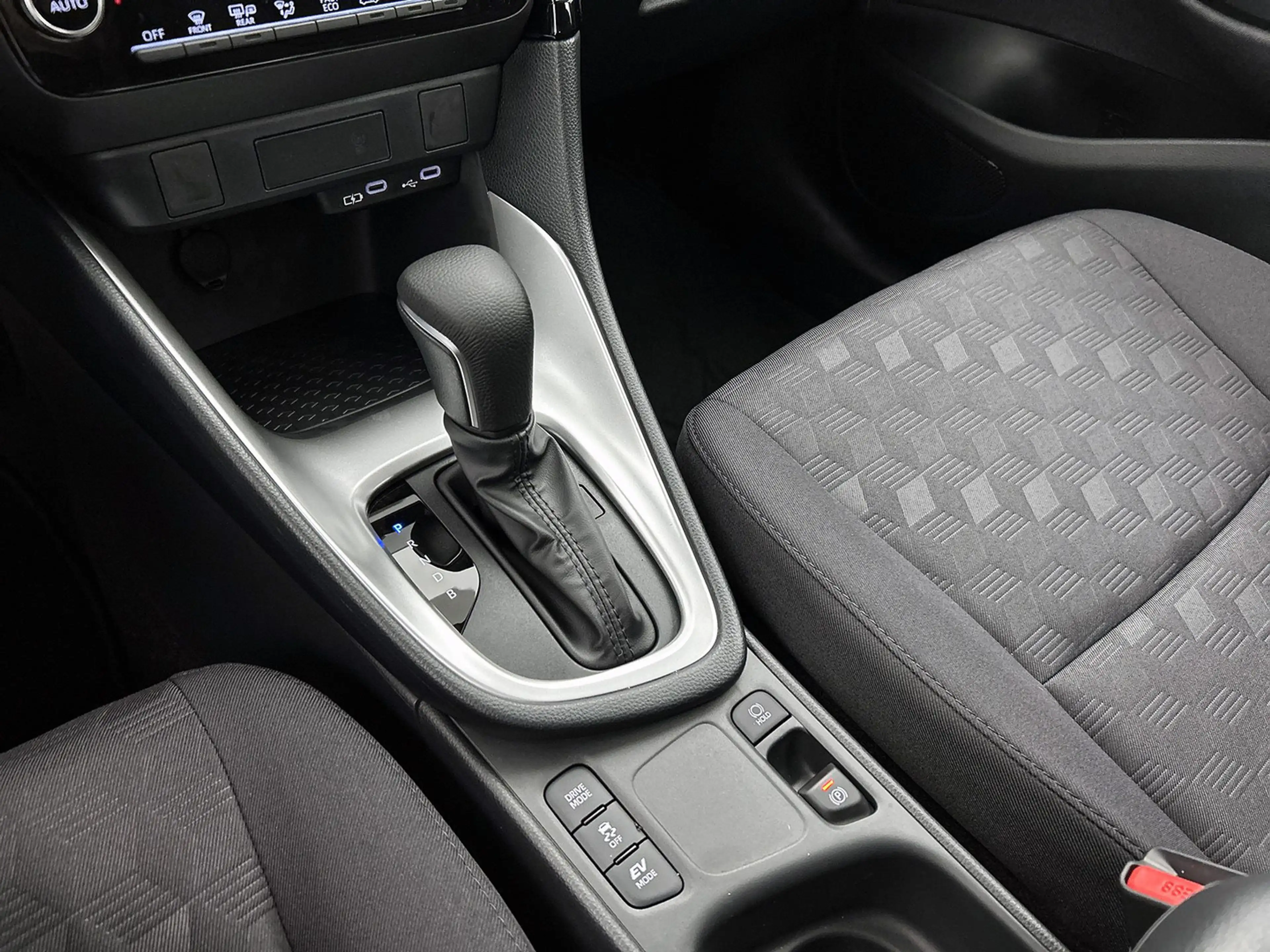 Toyota Yaris 1.5 Hybrid 115 Active ||Nu met € 2.900,- korting|| — photo 10