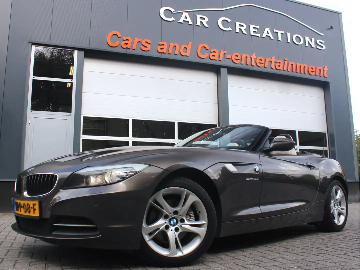 BMW Z4 Roadster sDrive23i Havanna Metallic Design Pure Wh Brun - 1