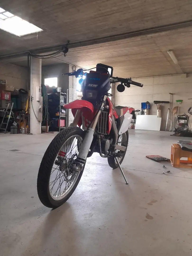 HM CRE Six Competition Rosso - 1