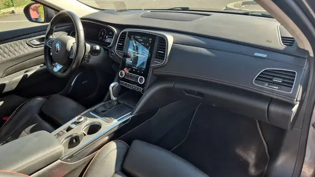 Renault Talisman view 10