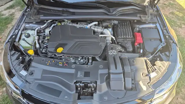 Renault Talisman view 15