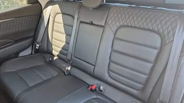 Renault Talisman view 9