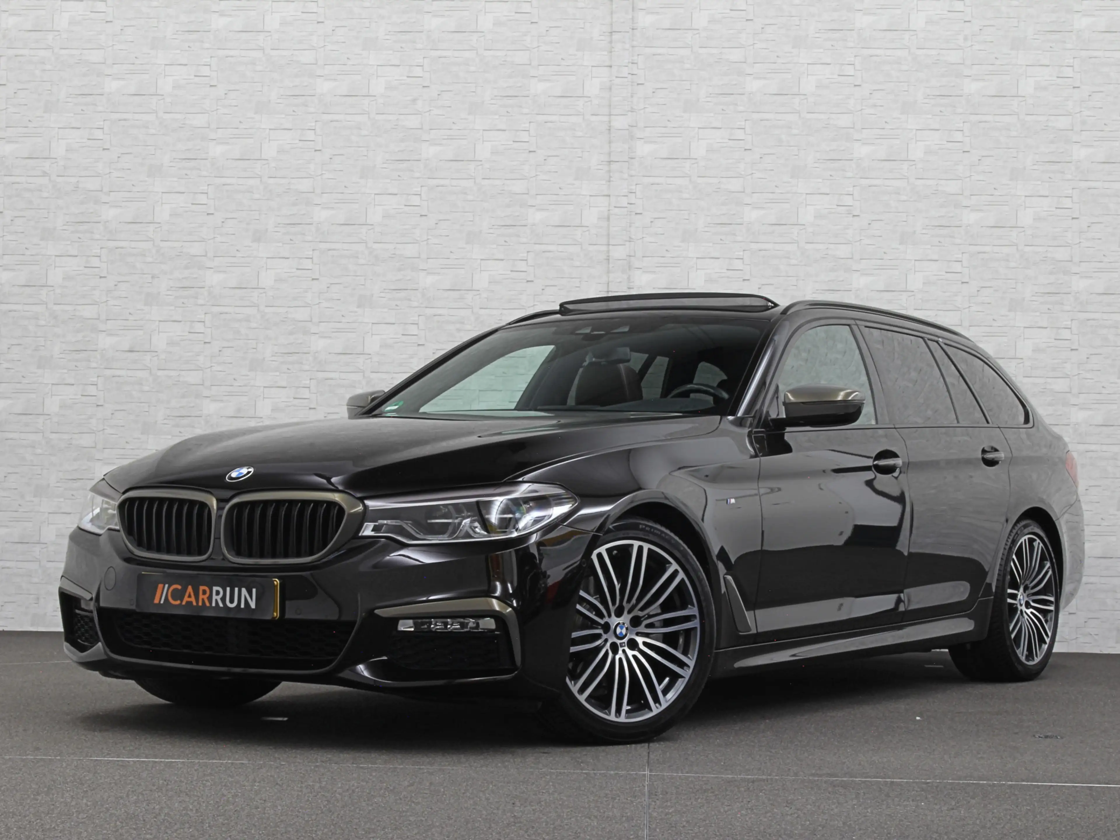 BMW 520 5-serie Touring 520i M-Sport Volledig Individual |